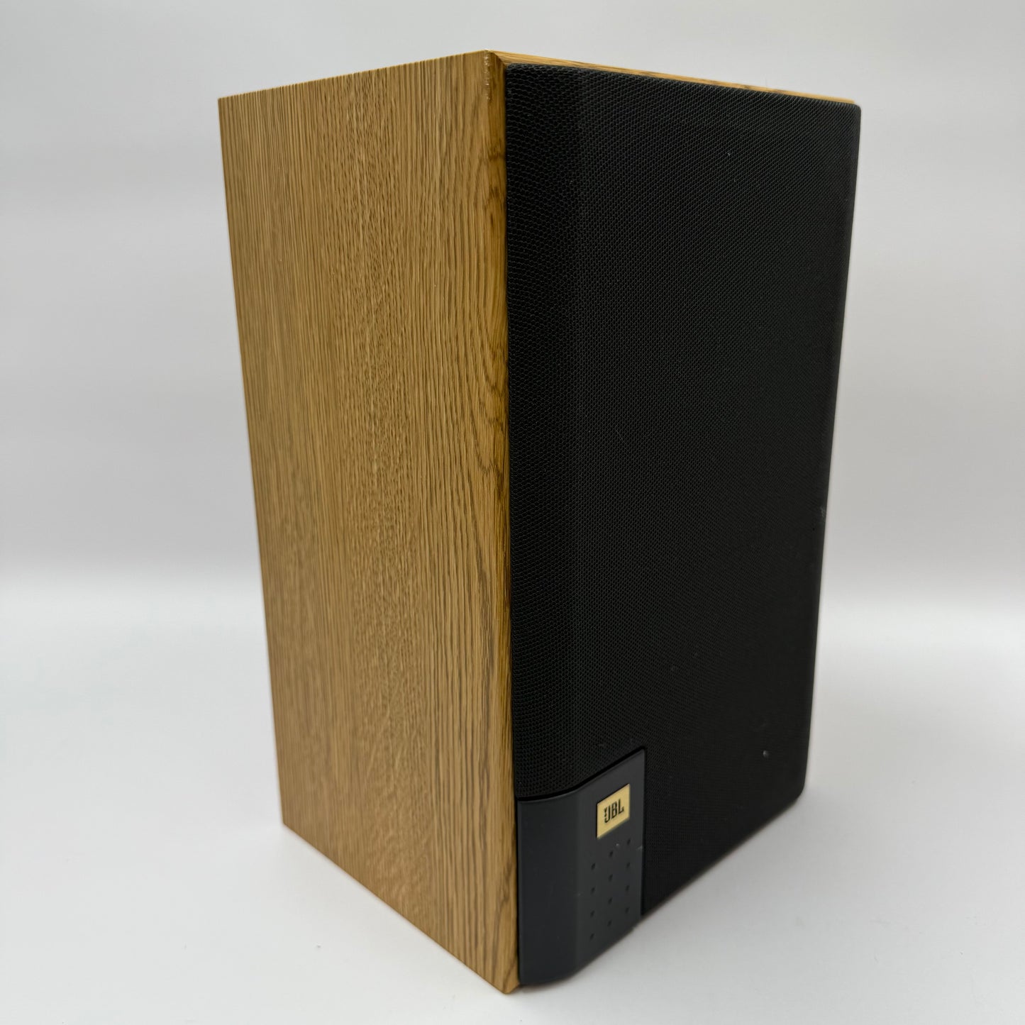 JBL J2050 Passive Bookshelf Stereo Speakers Brown