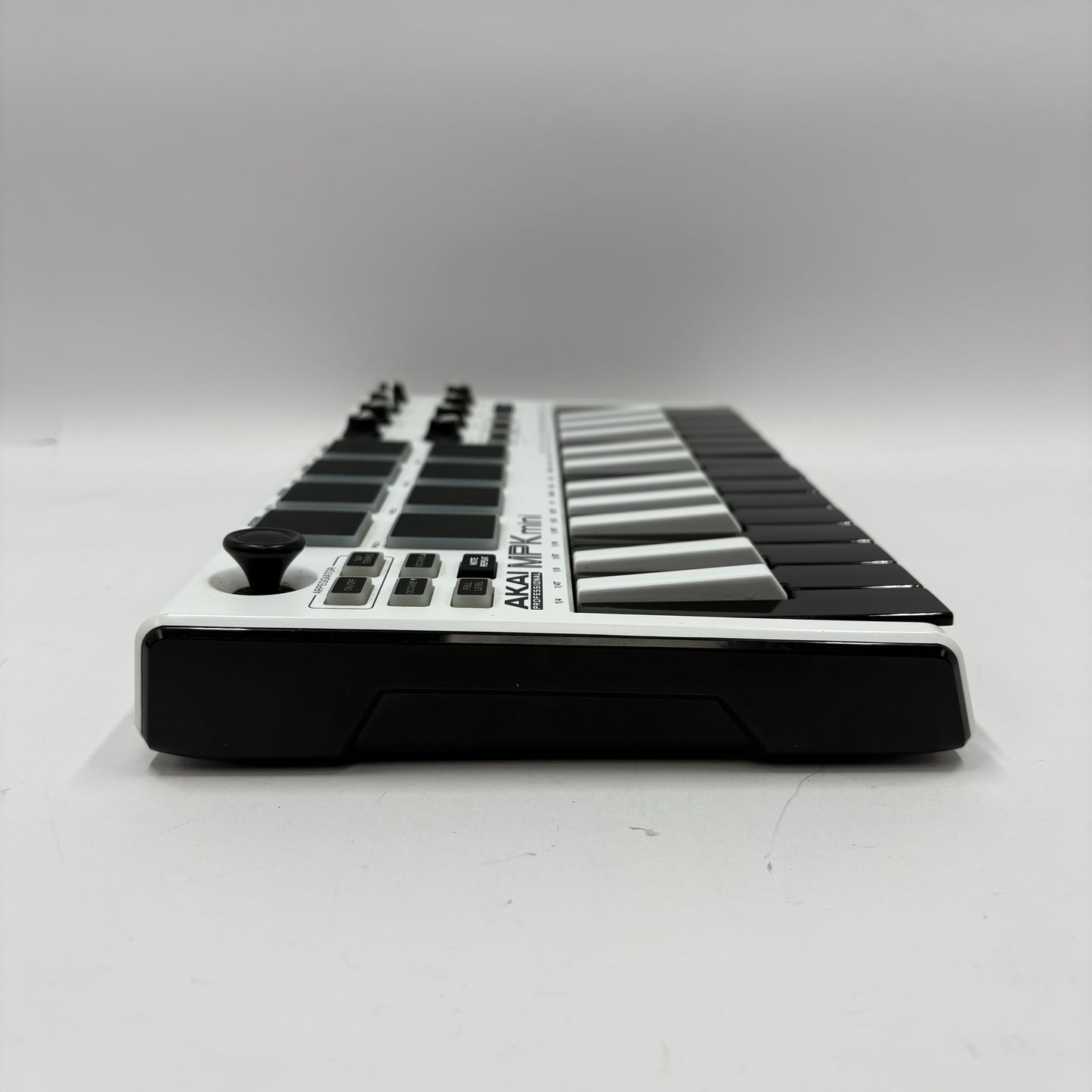 Akai MPK Mini MKII Special Edition White USB MIDI Keyboard Controller