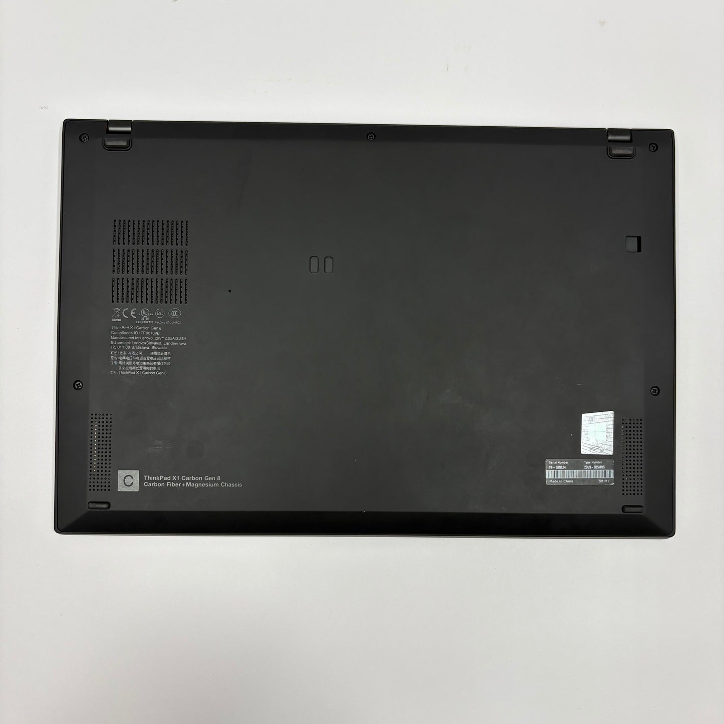 Lenovo ThinkPad X1 Carbon Gen 8 14" i7-10510U 2.3GHz 16GB RAM 1TB SSD