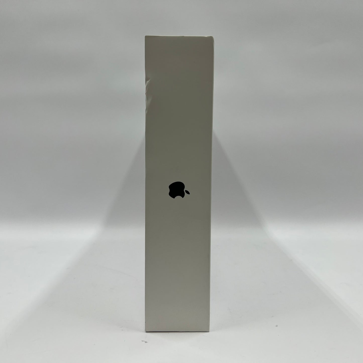 New 2025 Apple MacBook Air 13.6" M4 8C GPU 4.5GHz 16GB RAM 256GB SSD MW123LL/A