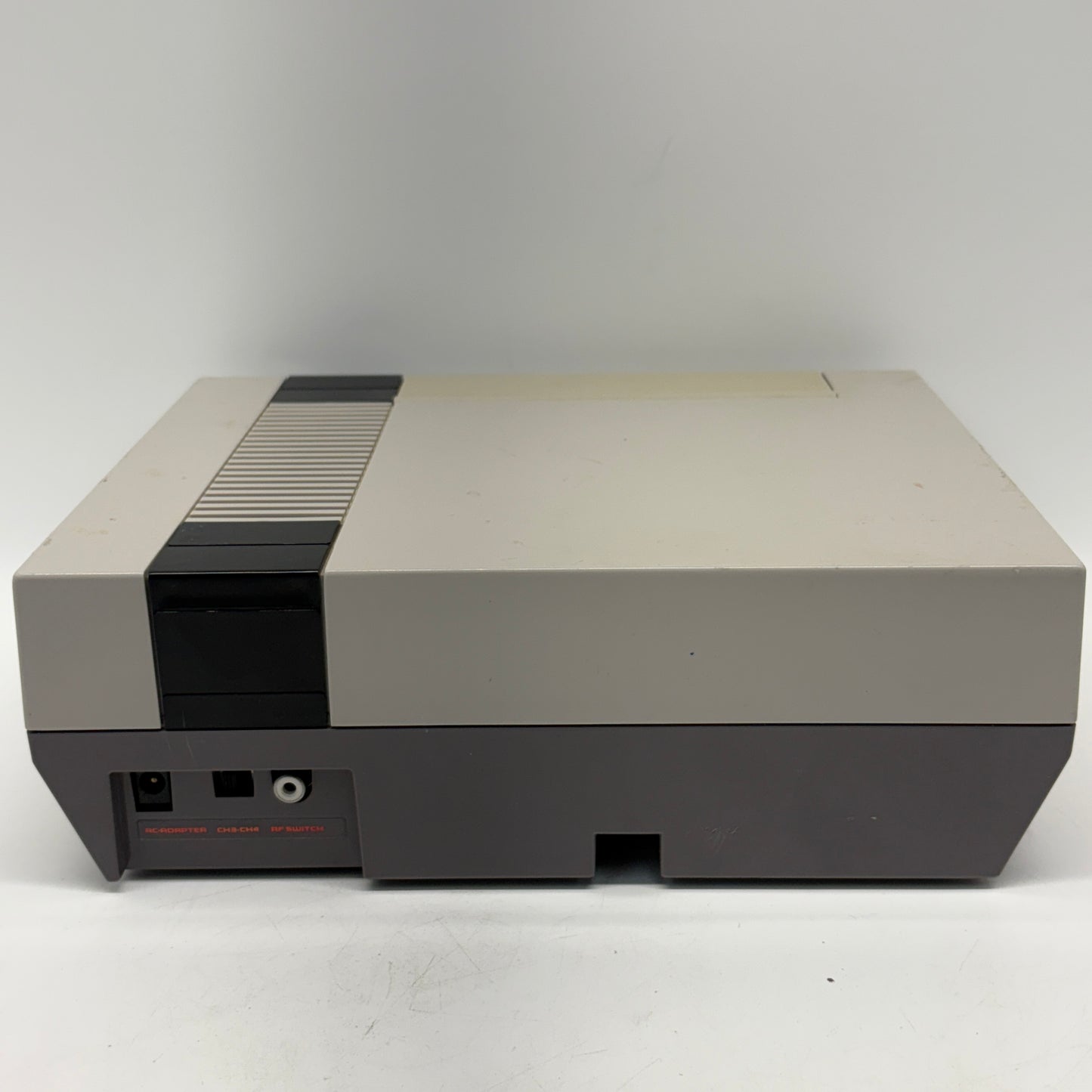 Nintendo Entertainment System NES Video Game Console NES-001 Gray