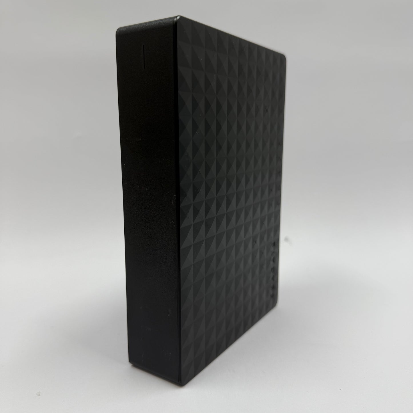 Seagate External Expansion Desktop 8TB HDD SRD0NF2 Hard Disk Drive