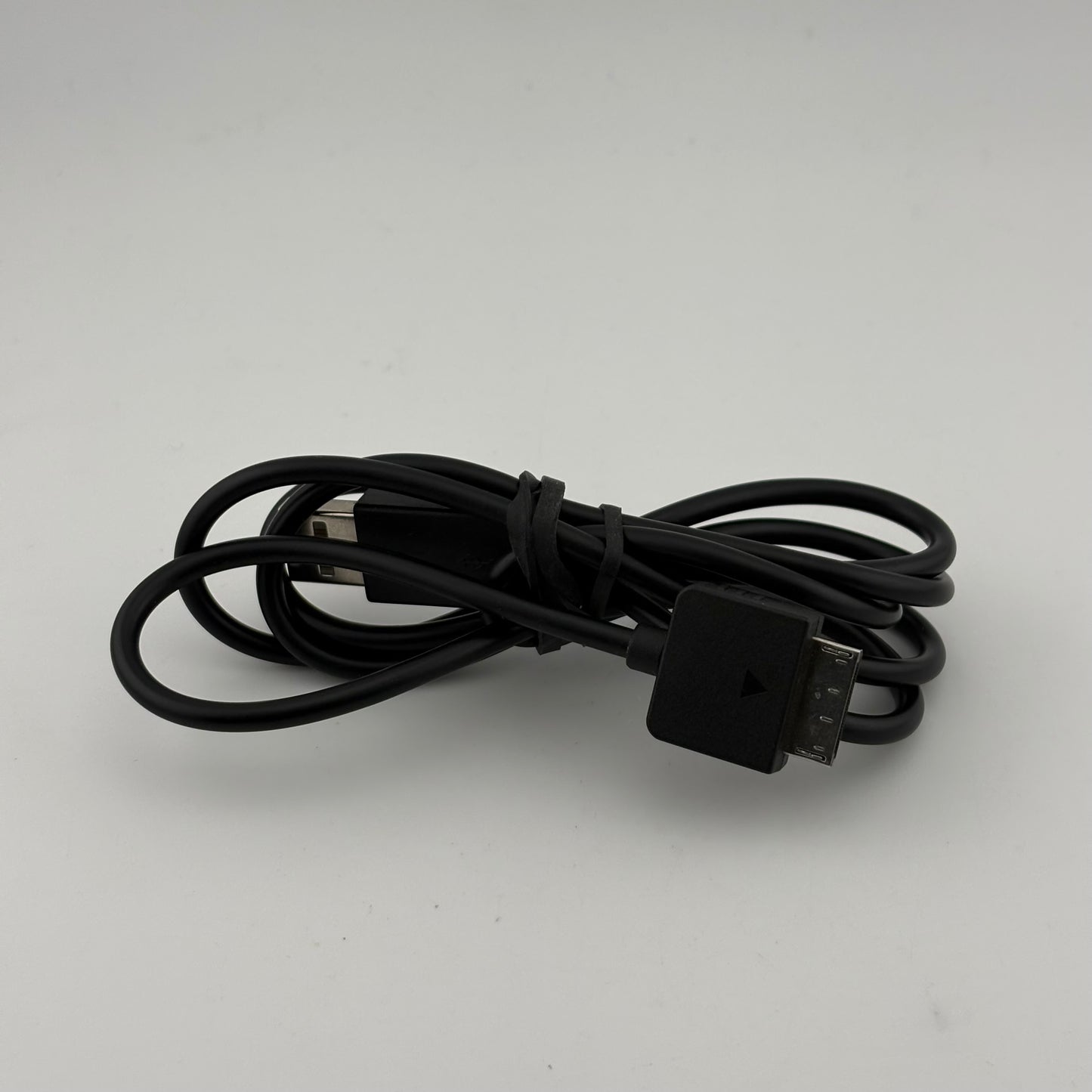 Sony Playstation Portable Go PSP PSP-N1000 Handheld Game System White