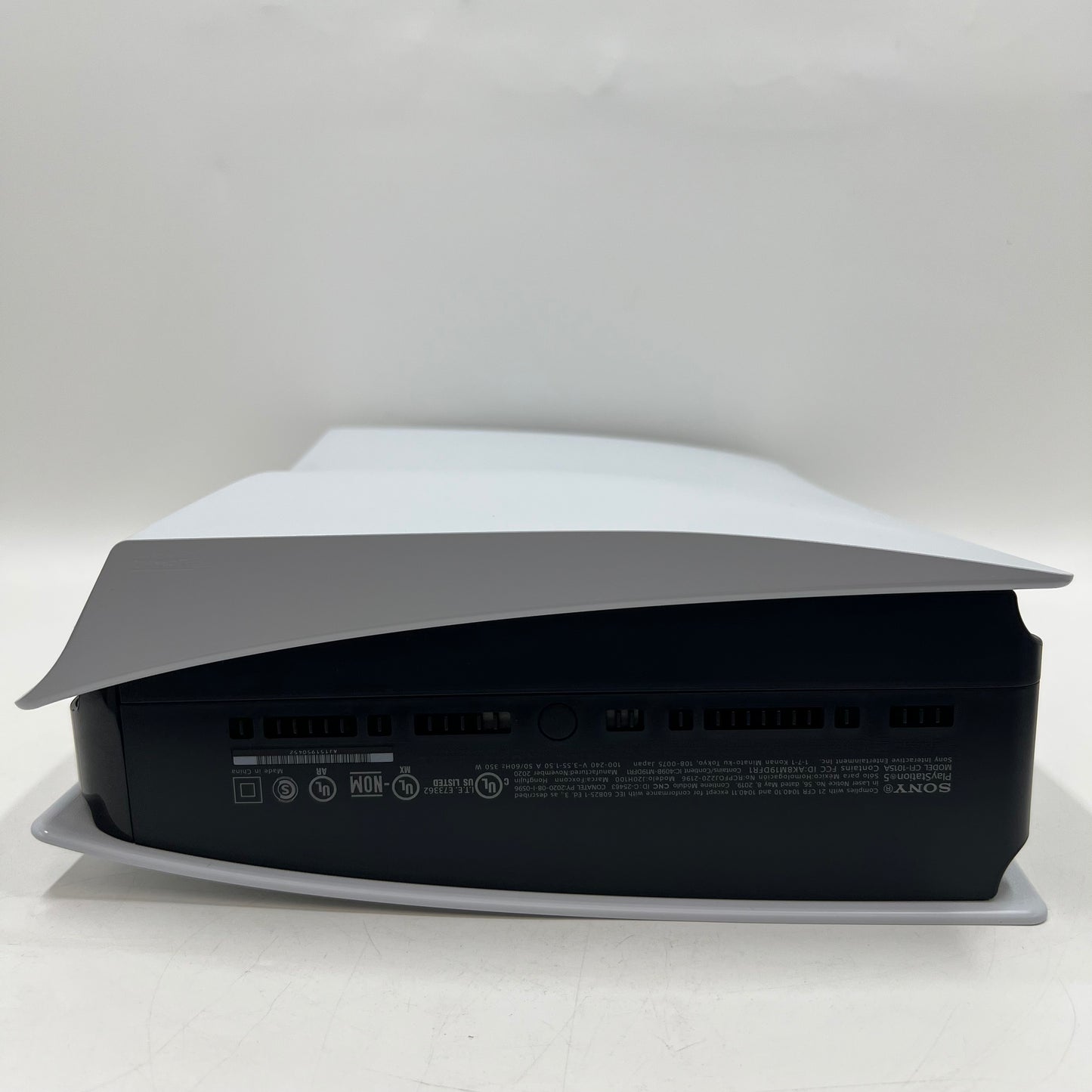 Sony PlayStation 5 Disc Edition PS5 825GB White Console Gaming System CFI-1015A
