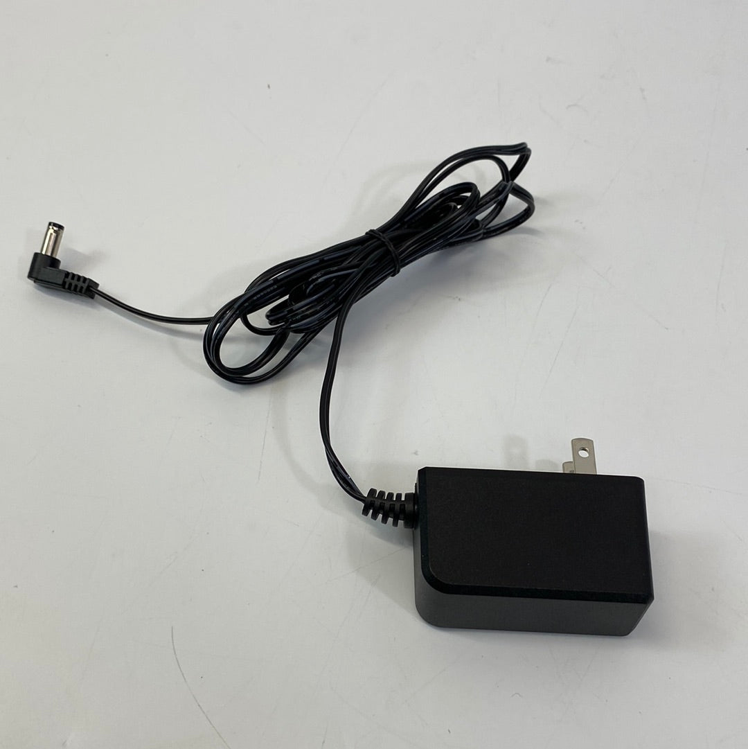 PowerA Twin Charging Station for DualSense Wireless Controllers White 1516956-01