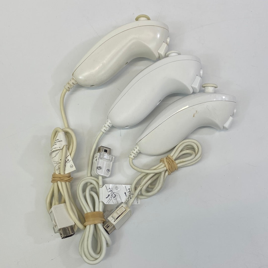 Nintendo Wii Nunchuck Bundle of 3 TESTED WORKS