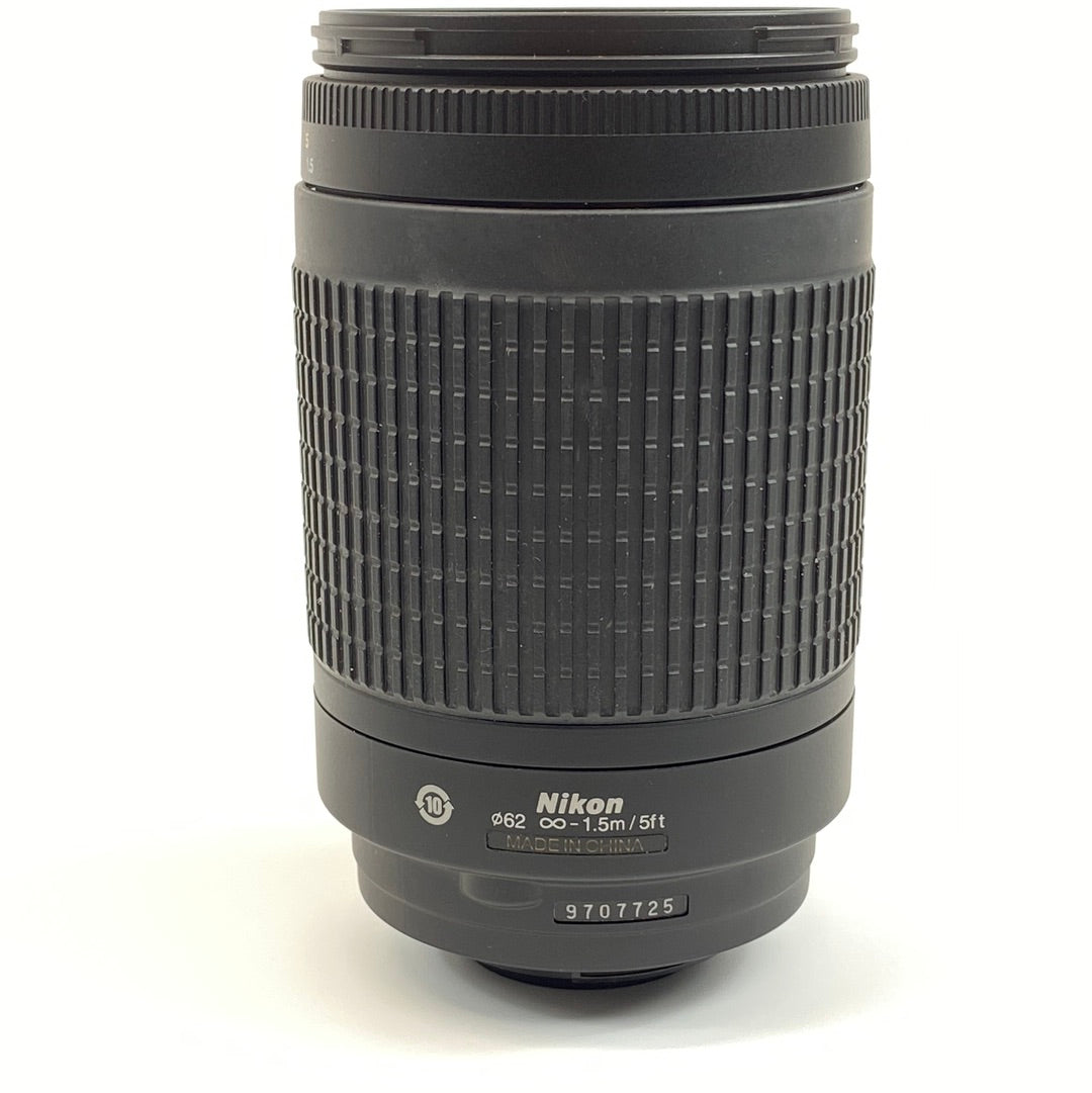 Nikon NIKKOR AF 70-300mm f4-5.6 G Zoom Lens Black with HB-26