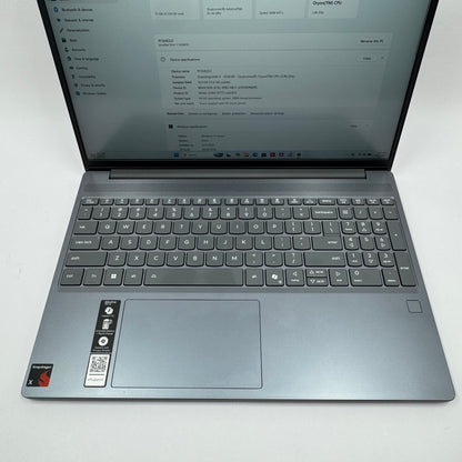 Lenovo IdeaPad Slim 3 83N30000US 15.3" Snapdragon X X126100 16GB RAM 256GB SSD