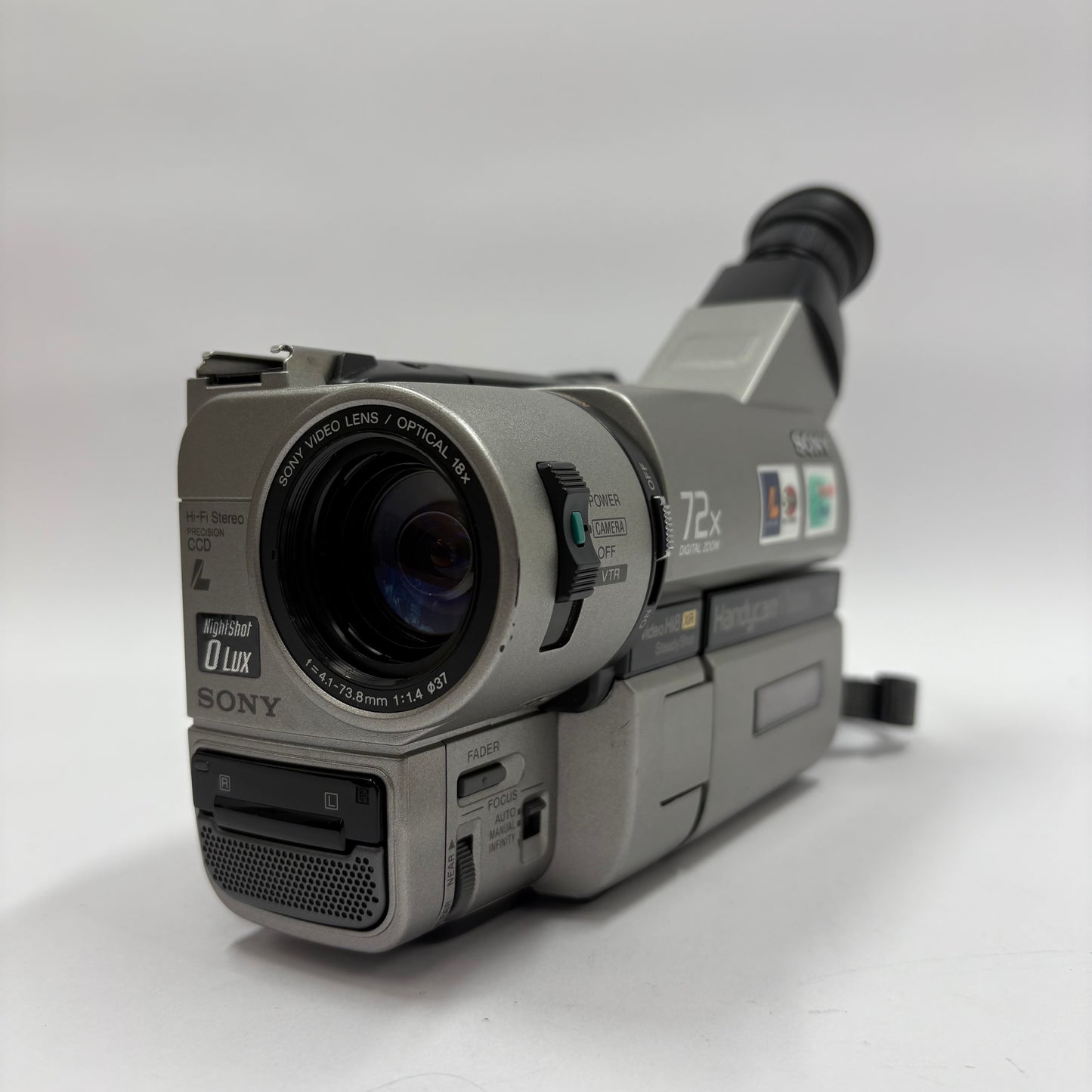 Sony Handycam Vision Cassette Video Camcorder CCD-TRV65 Camera Only