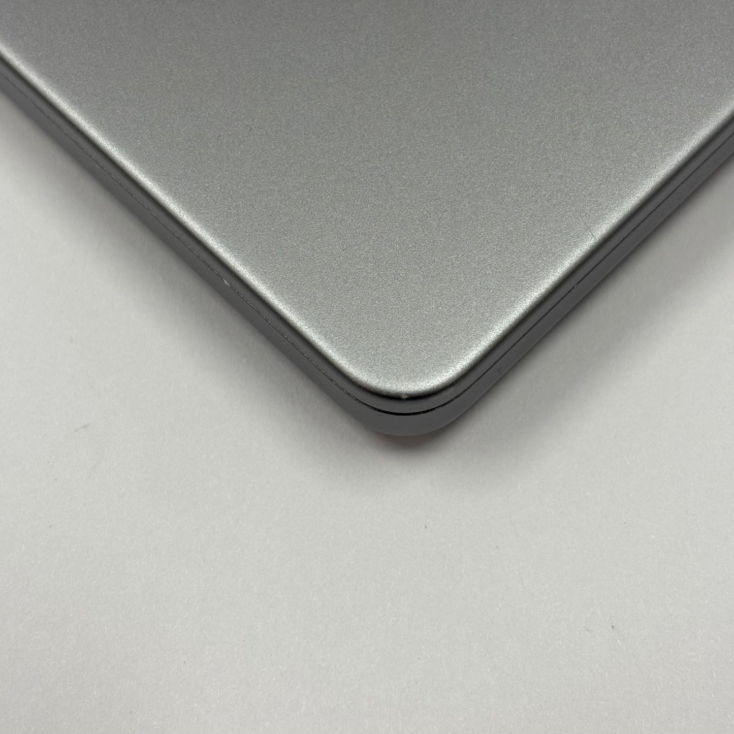 2021 Apple MacBook Pro 16" M1 Pro 16C GPU 3.2GHz 16GB RAM 2TB SSD A2485