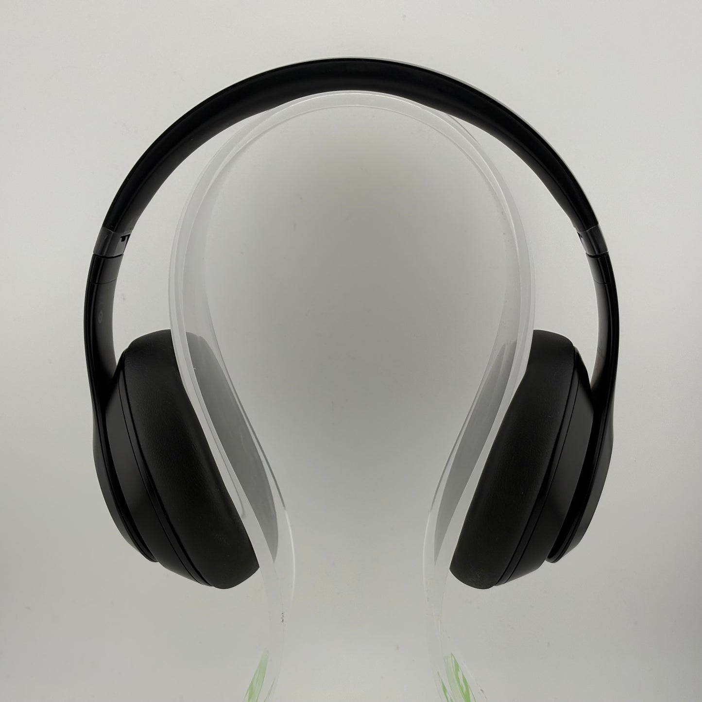 Beats Studio Pro Wireless Over-Ear Bluetooth Headphones Black A2924