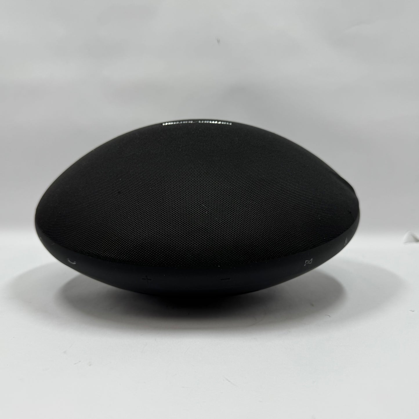 Harmon Kardon Onyx Studio 4 Portable Bluetooth Speaker Black HKOS4BLKAM