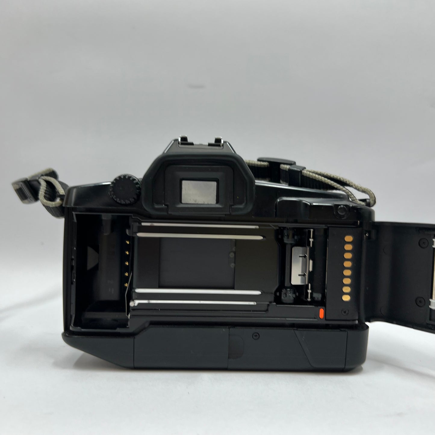 Canon EOS 650 35MM Film Camera