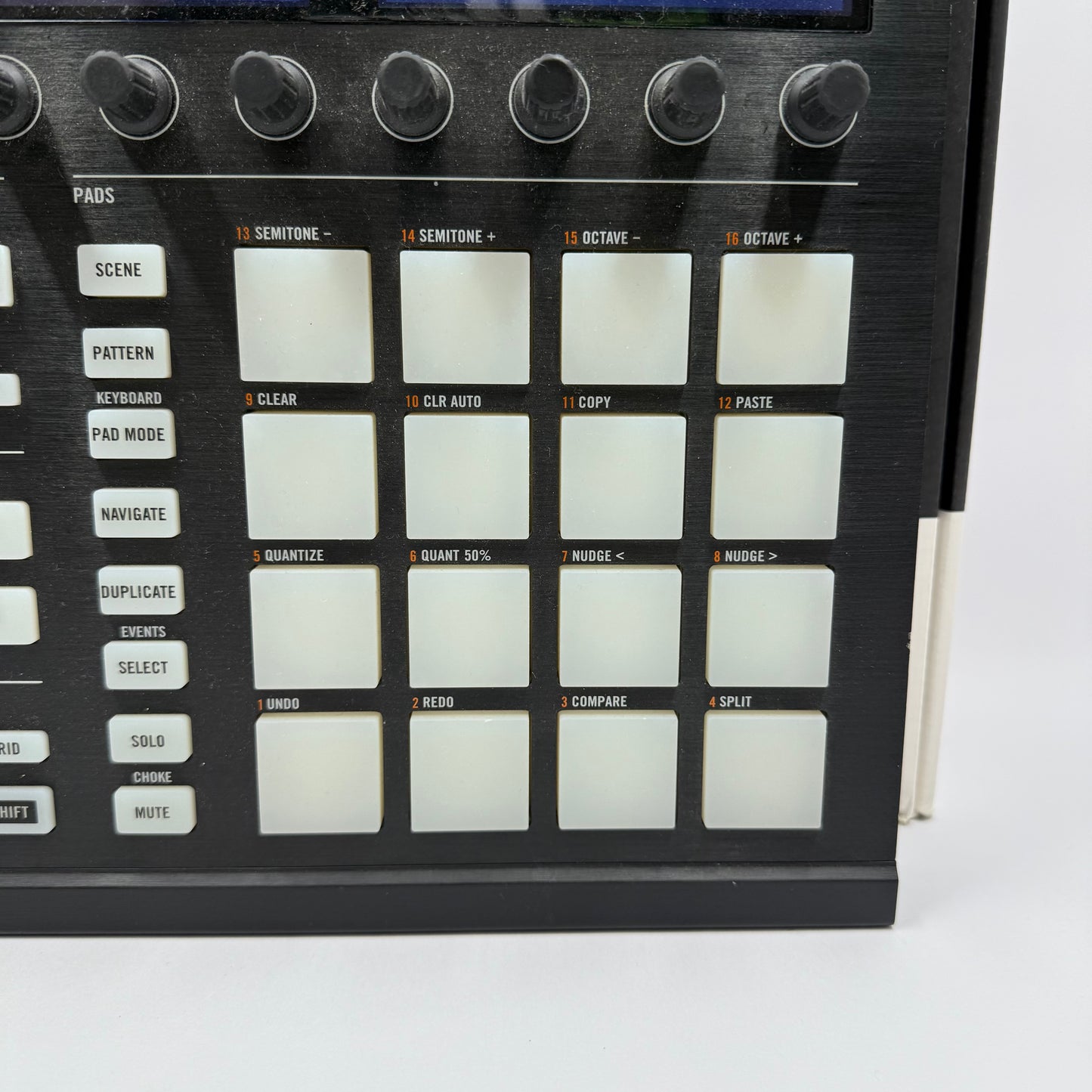 Native Instruments Maschine Groove Production Studio MK2 BLACK