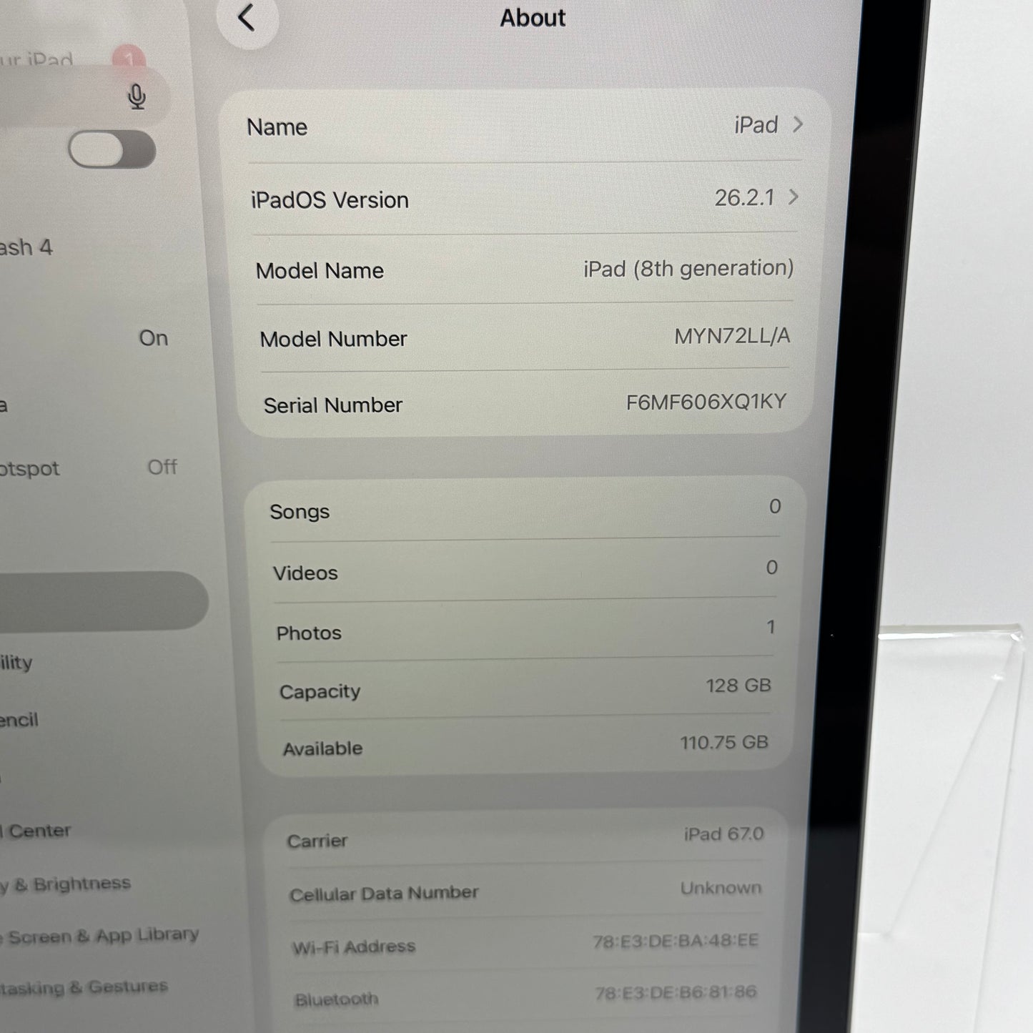 Unlocked Apple iPad 8th Gen 128GB Space Gray MYN72LL/A