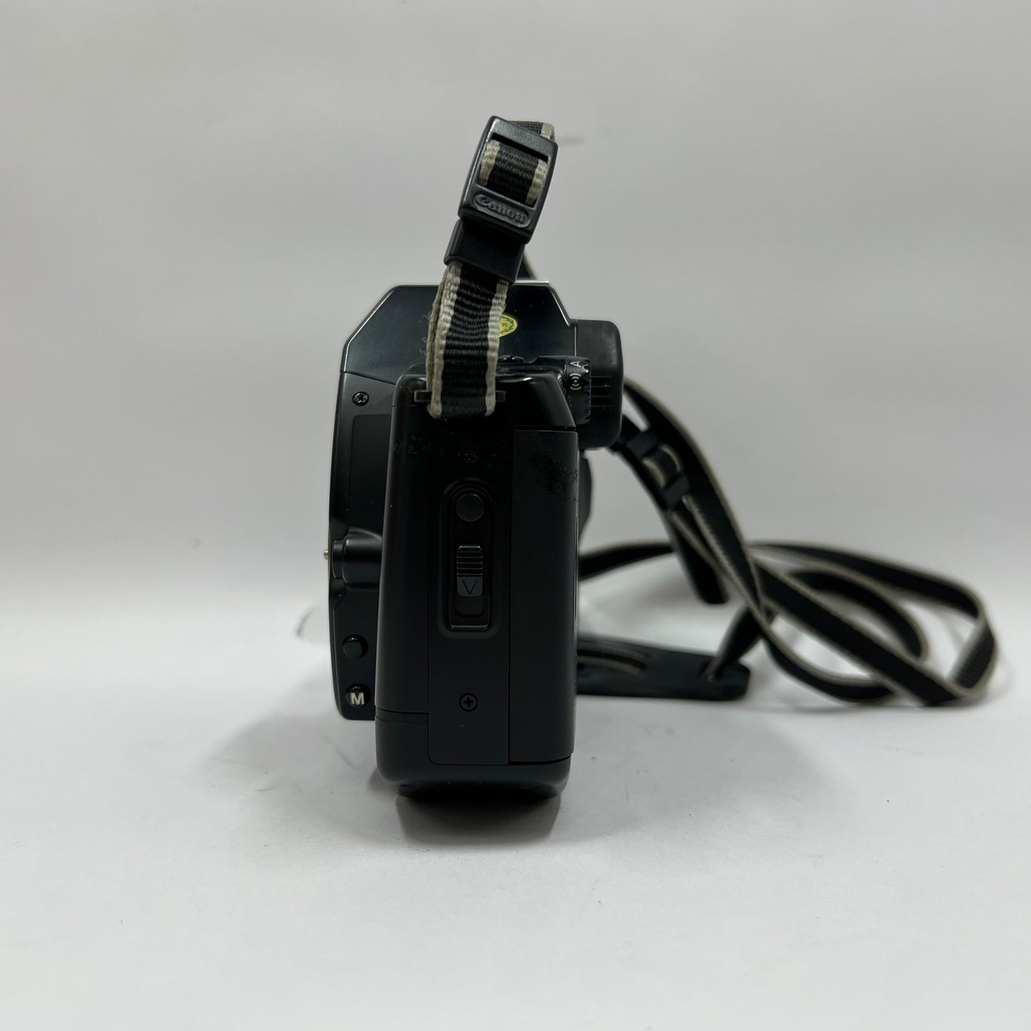 Canon EOS 650 35MM Film Camera