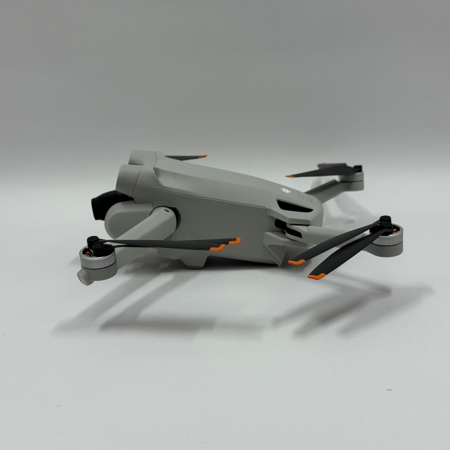 DJI Mini 3 Pro 4K Camera Drone MT3M3VD Camera Drone Bundle