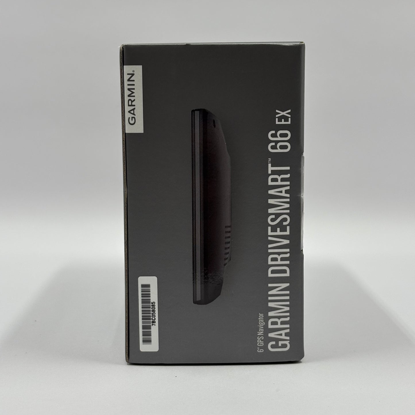 New Garmin DriveSmart 66 EX 6" GPS Navigator 010-02469-13