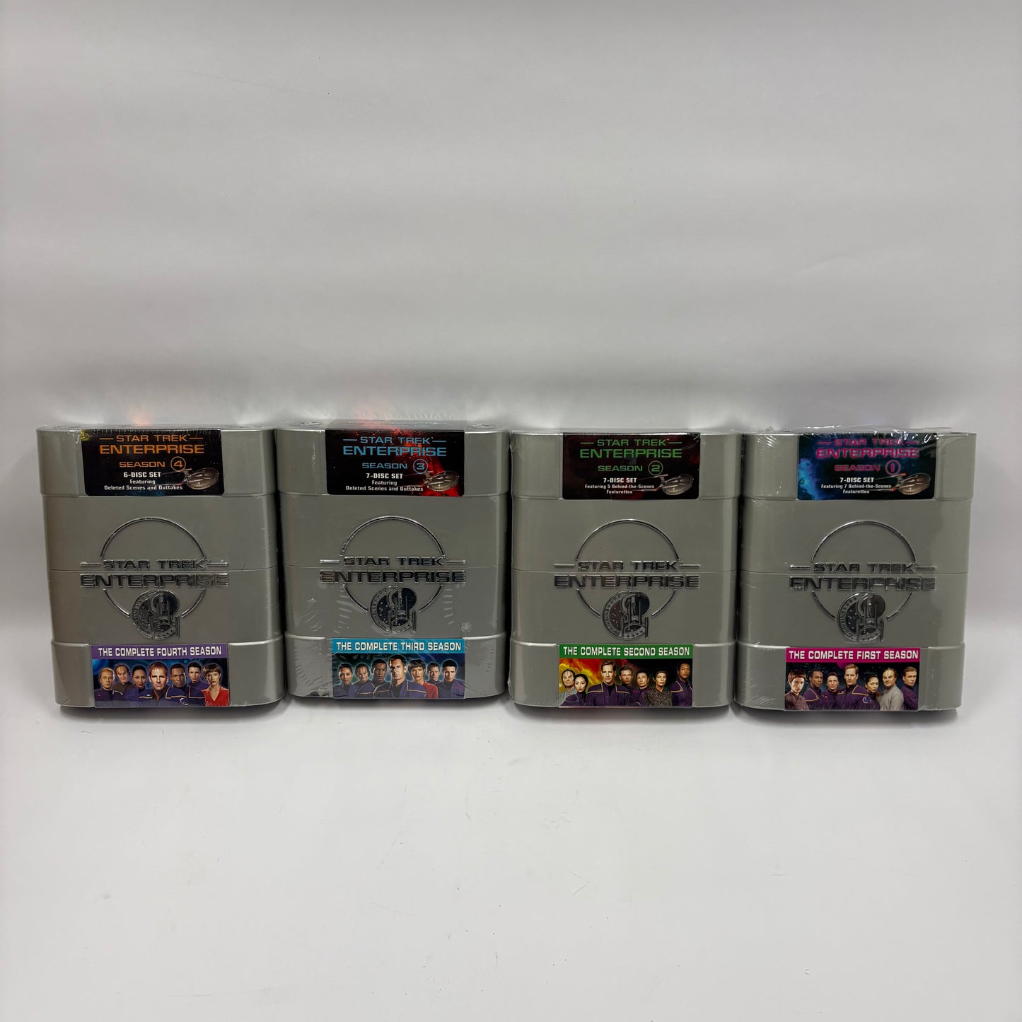 New Paramount Star Trek Enterprise Seasons 1-4 7 Disc Set Disk Set