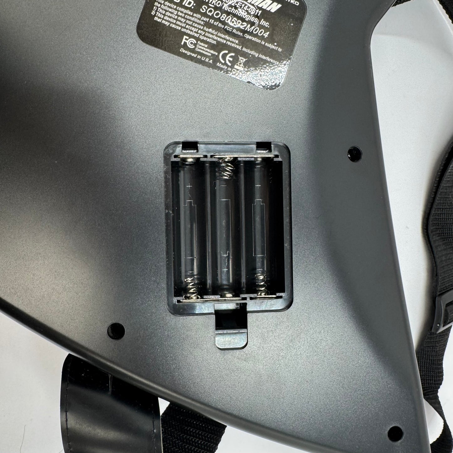 Nyko PS2 Front Man Wireless Guitar Hero Guitar 80592-E14-0611