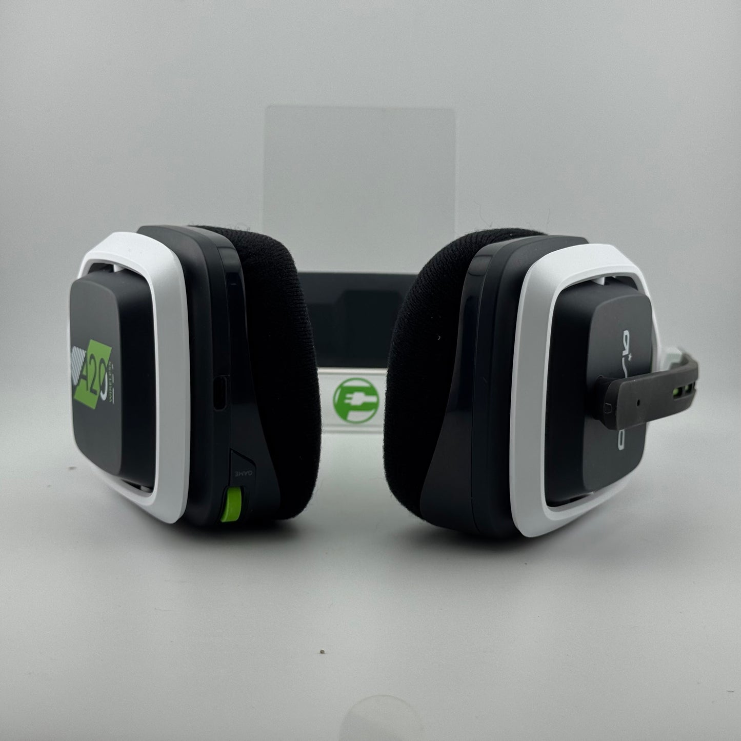 Astro A20 Gaming Headset White/Green A00127  Xbox One / Xbox Series X/S / PC
