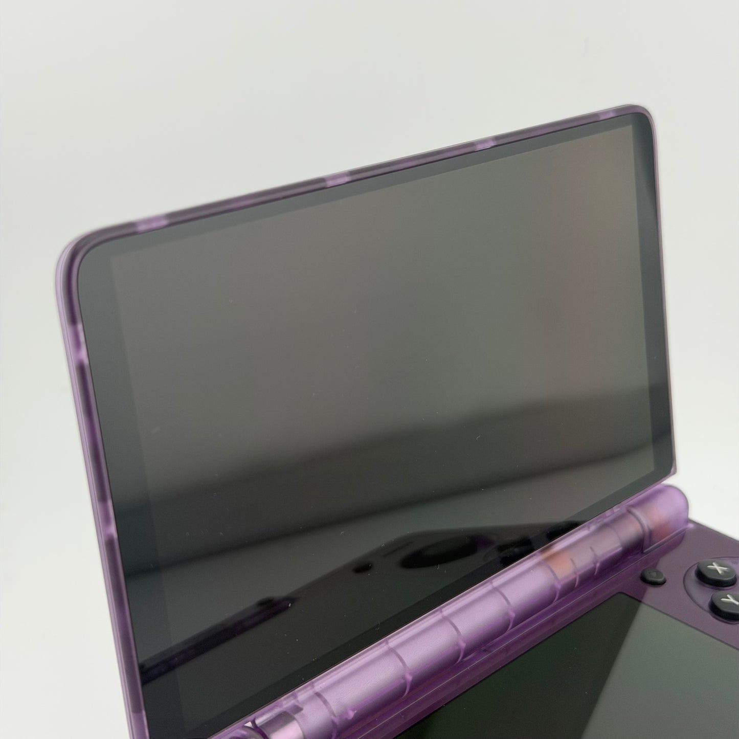Ayn Thor 6" Qualcomm Snapdragon 8 Gen 2 16GB RAM 1TB Clear Purple