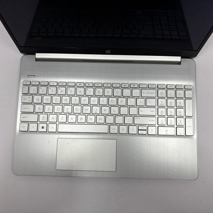 HP Laptop 15-DY2702DX 15.6" i3-1115G4 2.9GHz 8GB RAM 256GB SSD