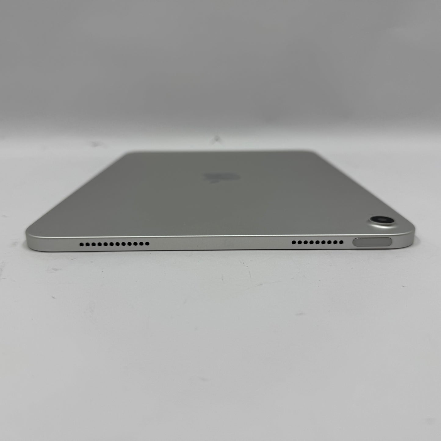 WiFi Only Apple iPad 11" (A16) 256GB Silver MD4G4LL/A