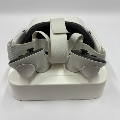 Meta Quest 3S 128GB Standalone All-in-One VR Headset P97