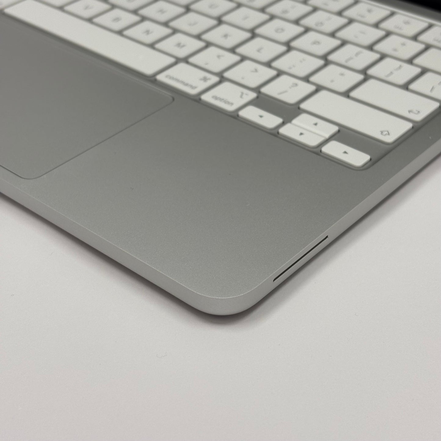 2026 Apple MacBook Neo 13" A18 Pro 5C GPU 4.0GHz 8GB RAM 512GB SSD MHFC4LL/A