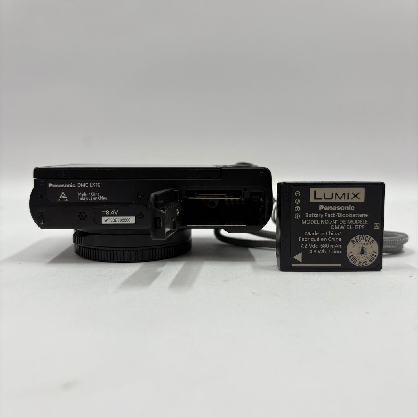 Panasonic Lumix DMC-LX10 DMC-LX10 20.1MP Compact Digital Camera