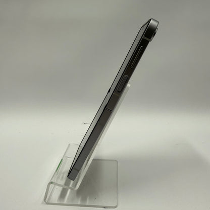 Unlocked Samsung Galaxy Z Flip6 12GB RAM 512GB SM-F741U1 Silver Shadow