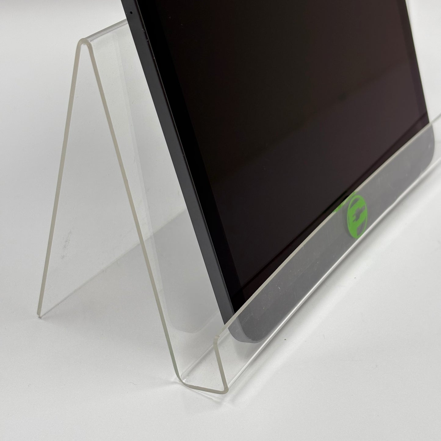 WiFi Only Apple iPad Pro 11" 3rd Gen 256GB Space Gray MHQU3LL/A