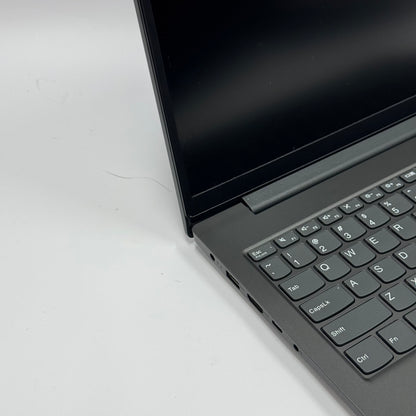 Lenovo V15 G4 83CR 15.6" AMD Ryzen 7 7730u 2.0GHz 16GB RAM 512GB SSD