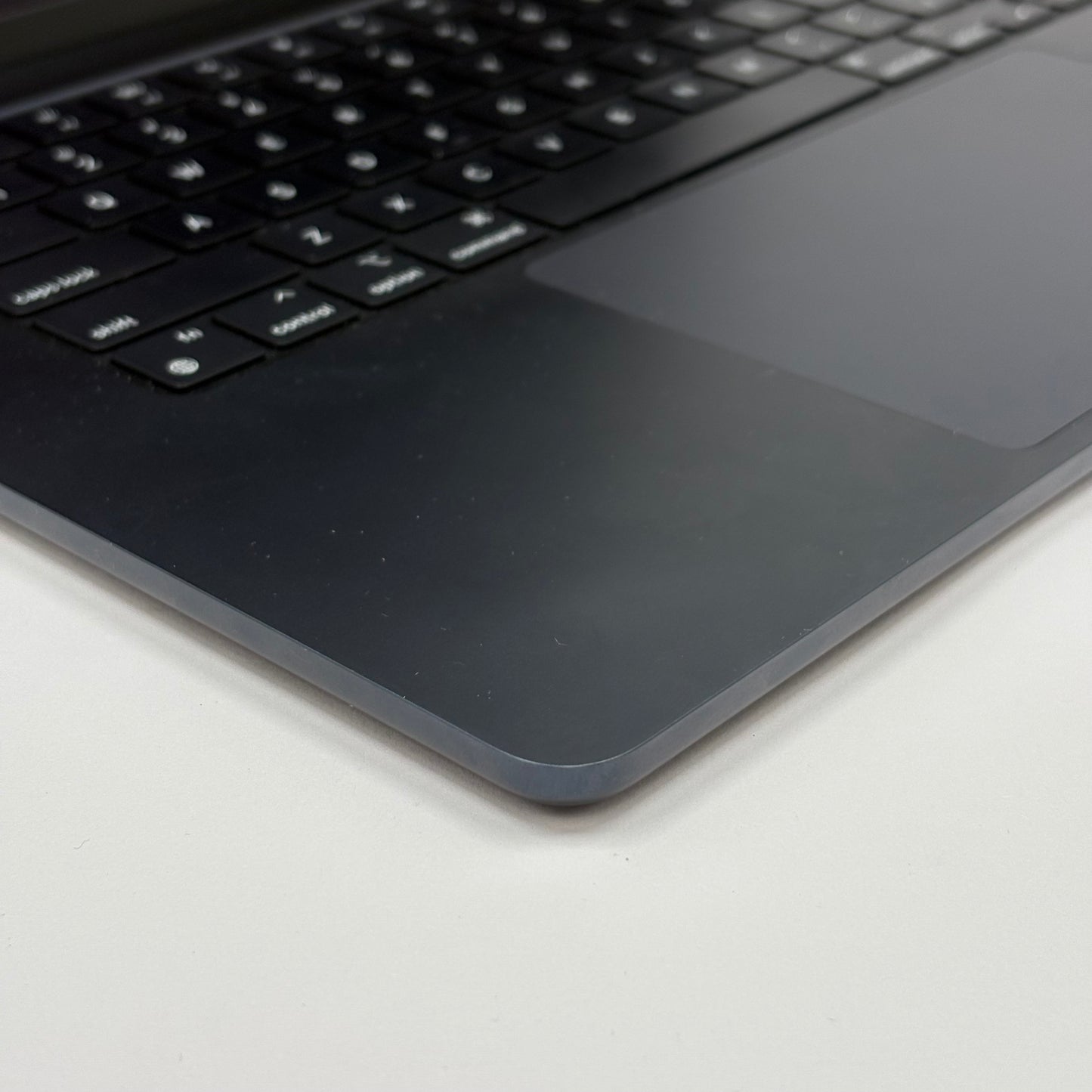 2024 Apple MacBook Air 15" M3 10C GPU 4.0GHz 8GB RAM 512GB SSD A3114