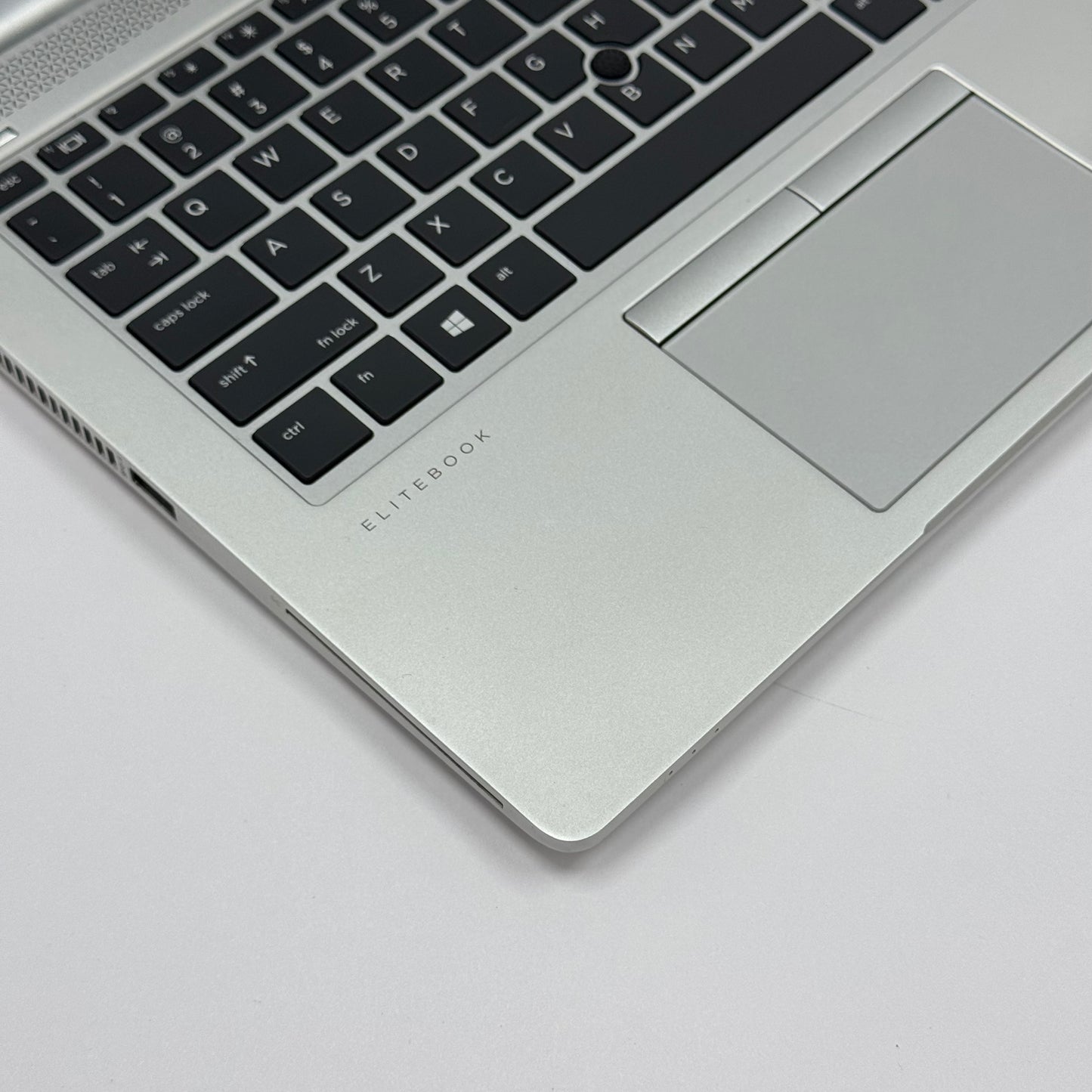 HP EliteBook 830 G5 8265NGW 13.3" i5-8350U 1.9GHz 32GB RAM 512GB SSD