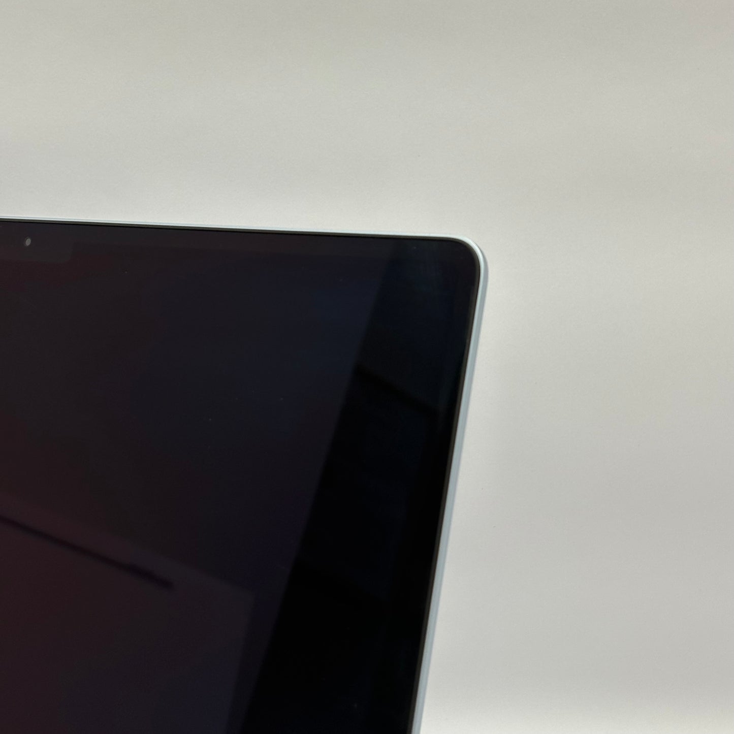 2025 Apple MacBook Air 13.6" M4 8 Core 4.5GHz 16GB RAM 256GB SSD A3240