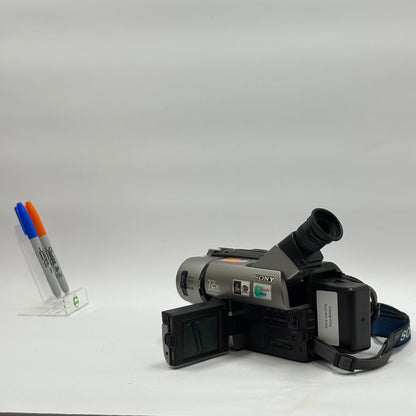 Sony Handycam Vision Cassette Video Camcorder CCD-TRV65 Camera Only