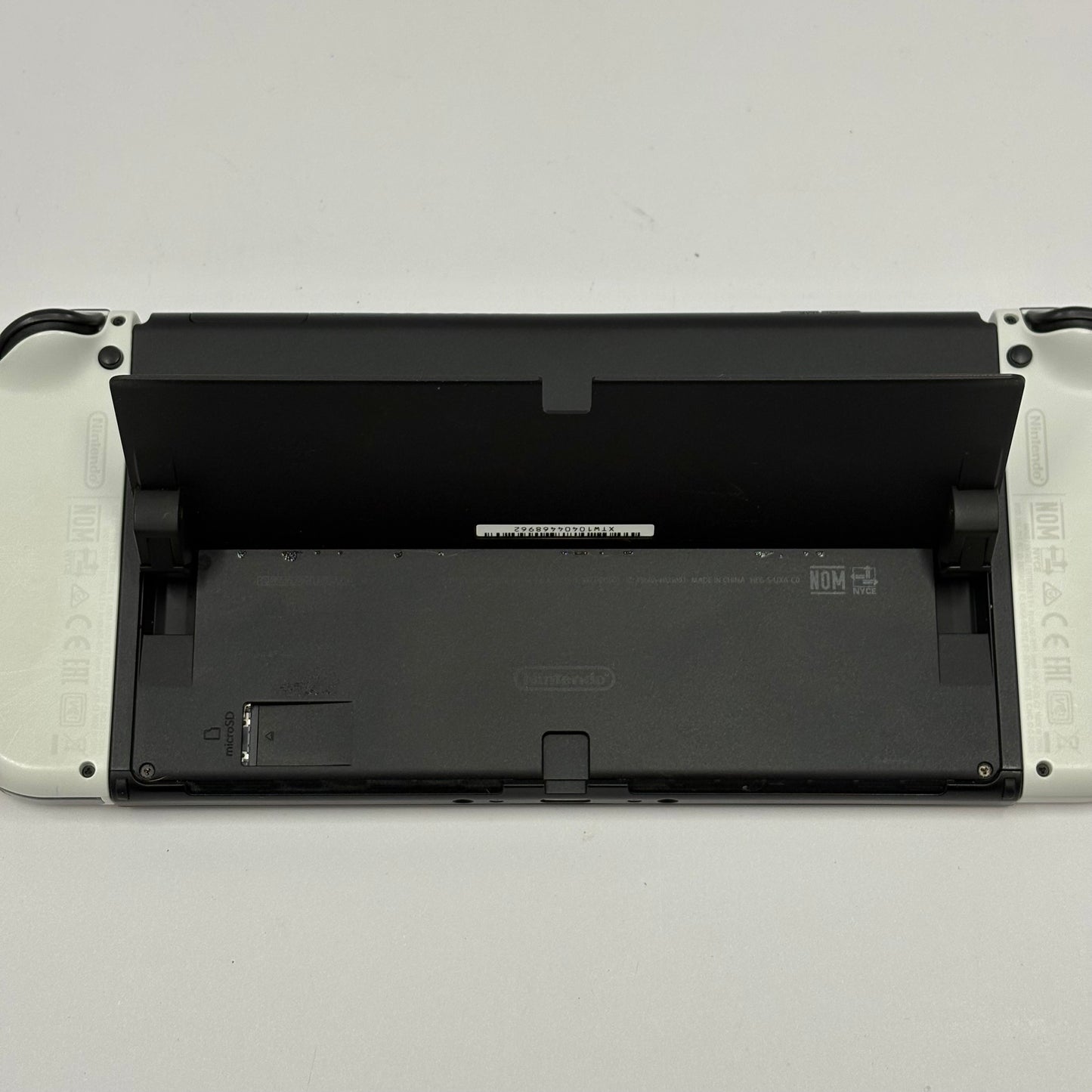 Nintendo Switch OLED Video Game Console HEG-001 Black/White