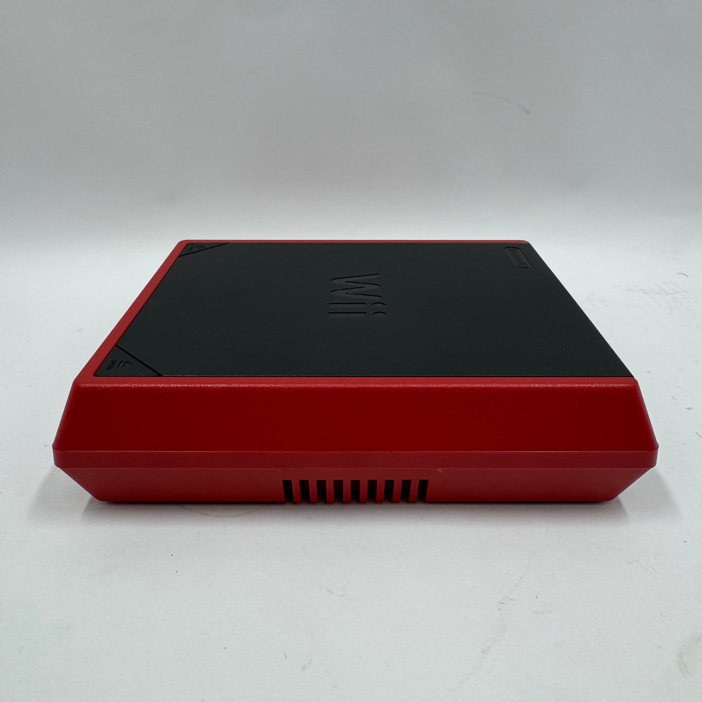 Nintendo Wii Mini Console Gaming System RVL-201 Red