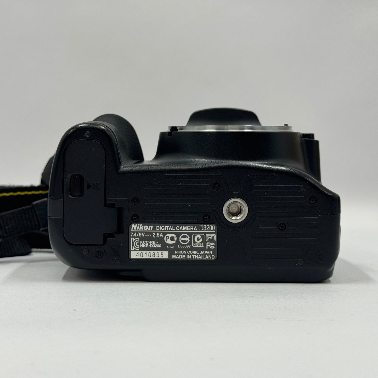 Nikon D3200 24.2MP Digital SLR DSLR Camera with 18-55mm Lens