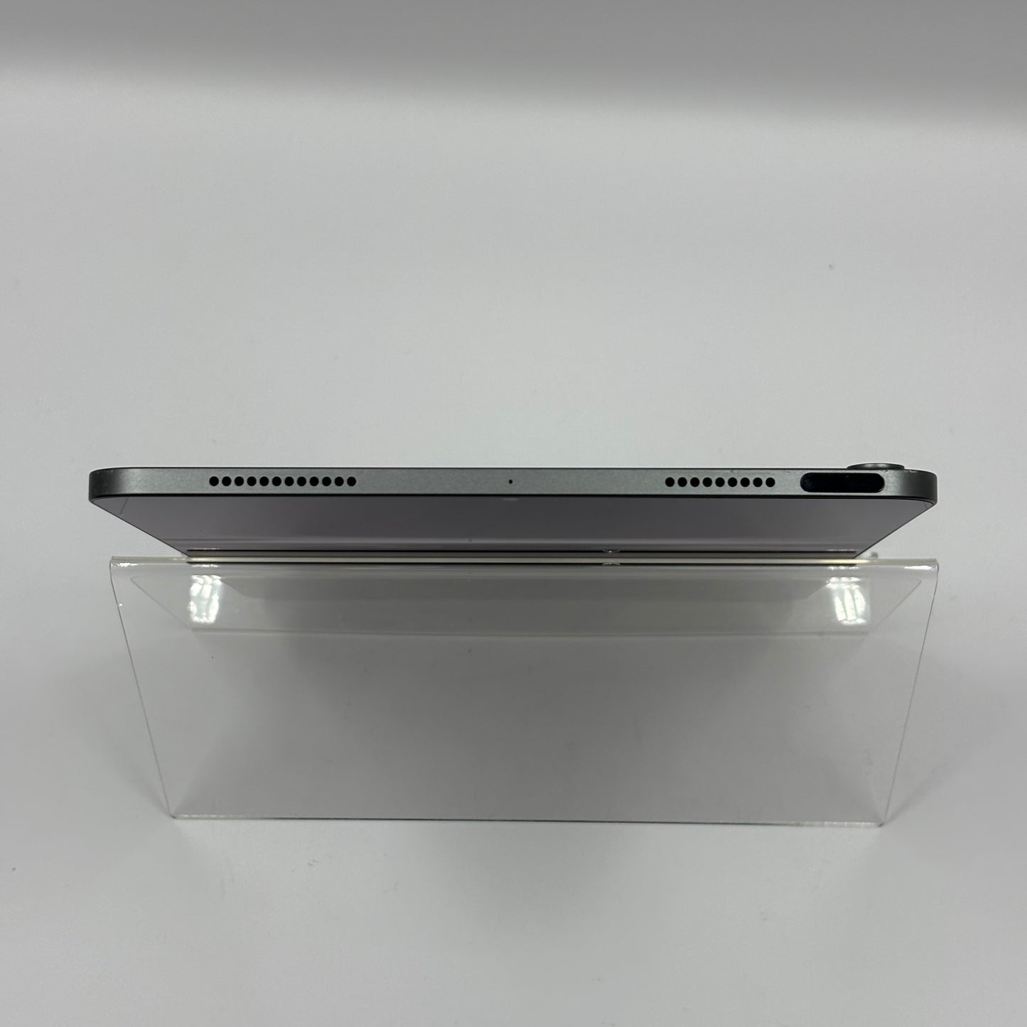 WiFi Only Apple iPad Air 5th Gen 64GB Space Gray MM9C3LL/A