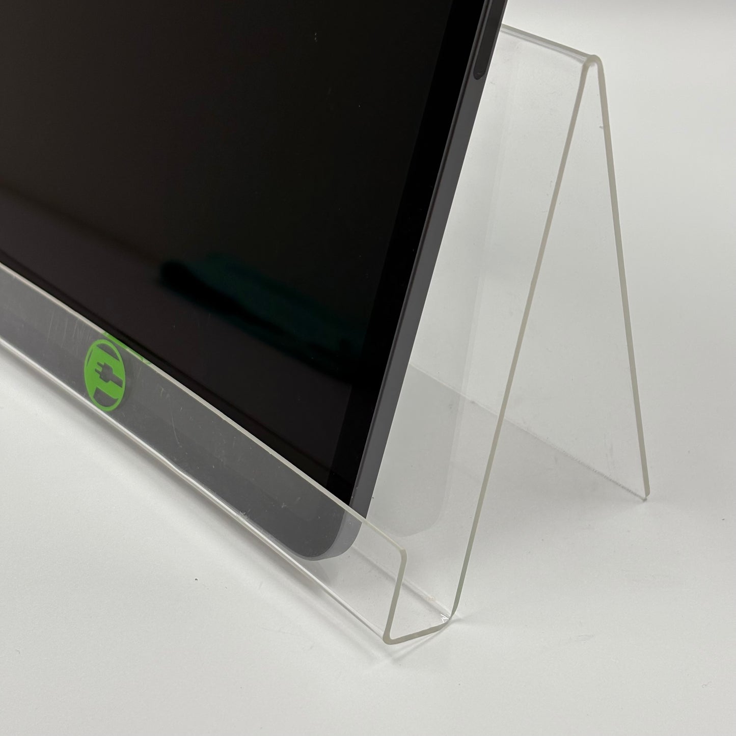 WiFi Only Apple iPad Pro 11" 3rd Gen 256GB Space Gray MHQU3LL/A