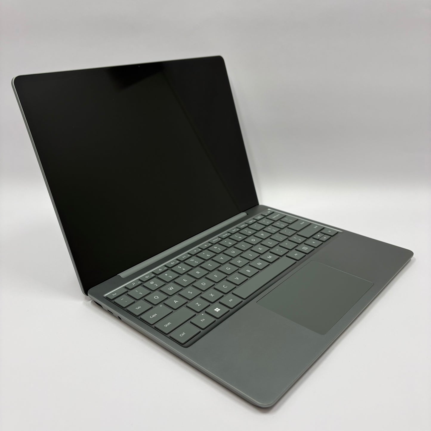 Microsoft Surface Go 2 2013 12.4" i5-1135G7 2.4GHz 8GB RAM 128GB SSD