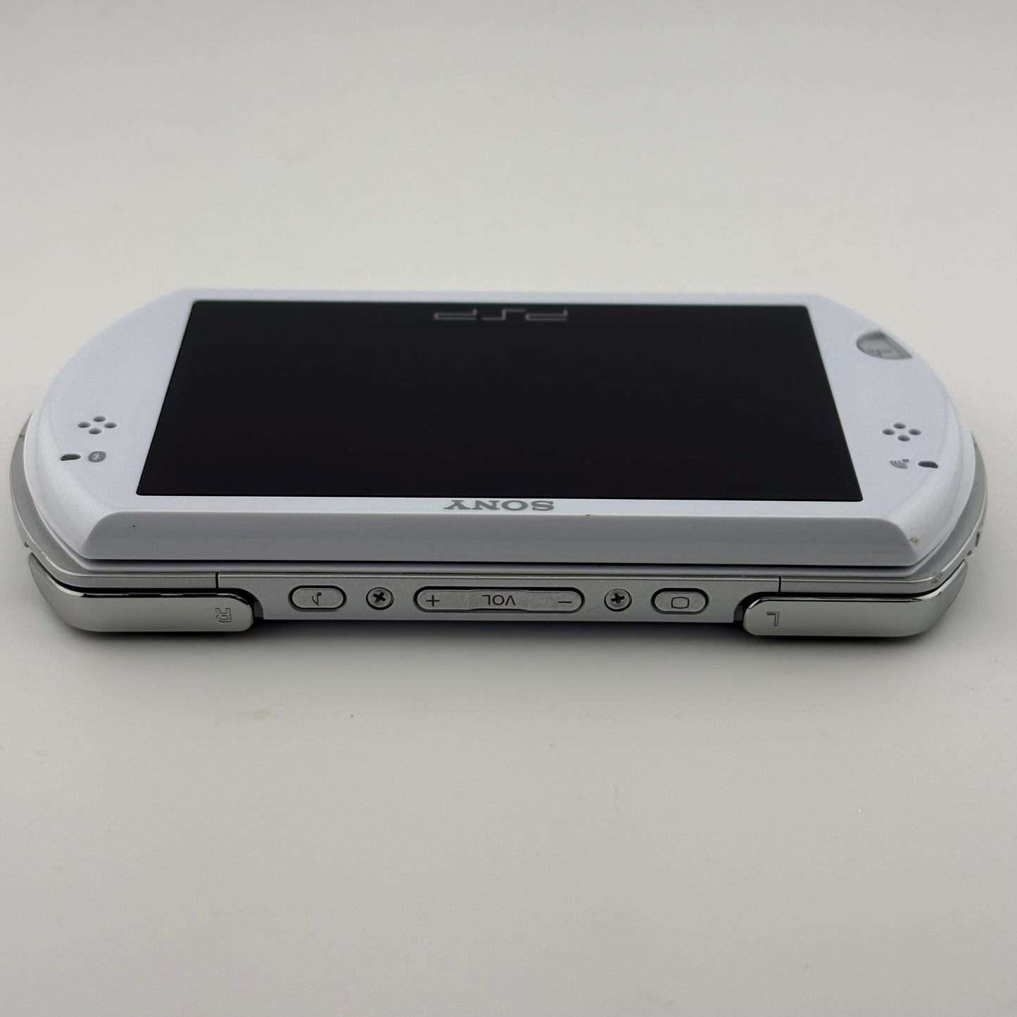 Sony Playstation Portable Go PSP PSP-N1000 Handheld Game System White Only