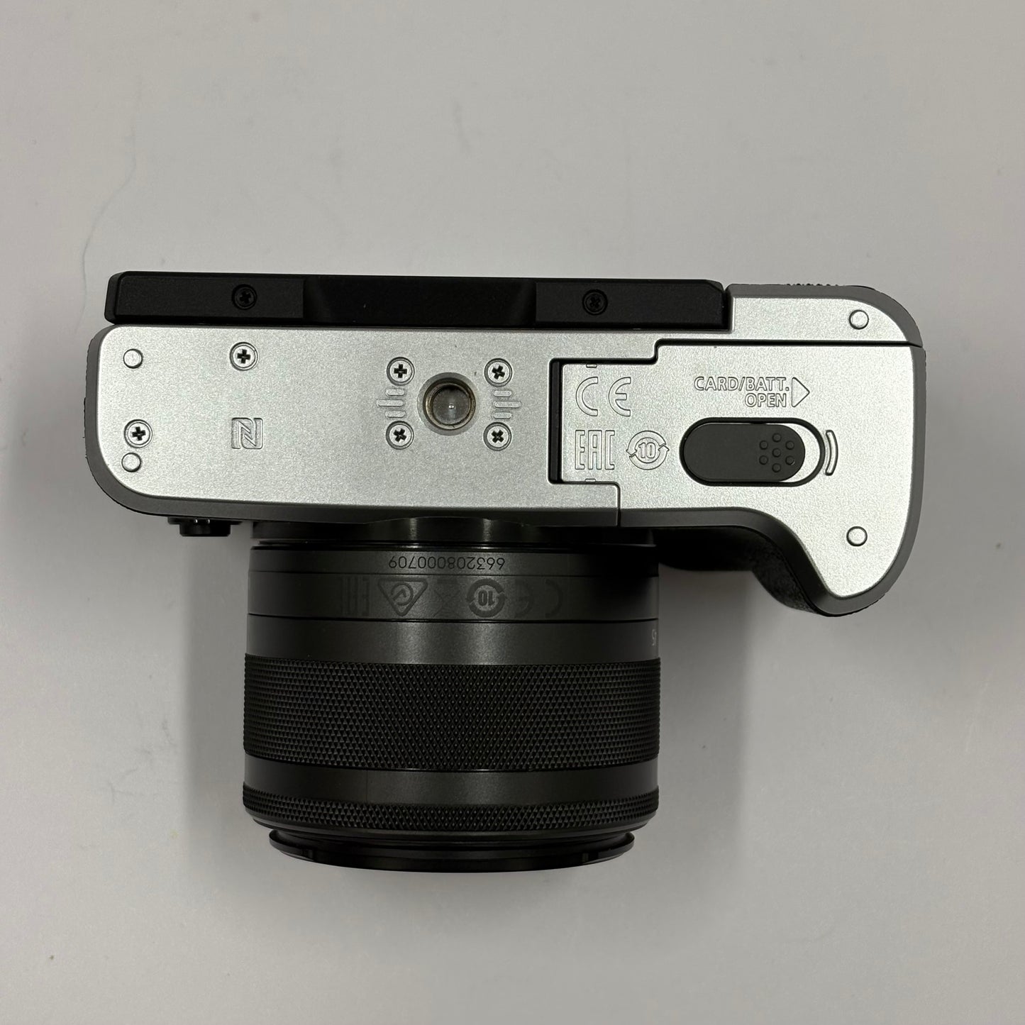 Canon EOS M6 24MP Mirrorless Camera