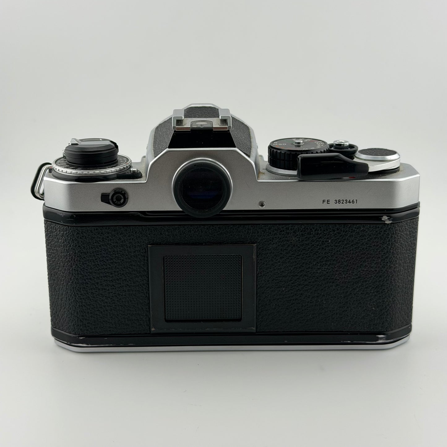 Nikon FE 35MM Film Camera Nikkor 50mm 1:1.8