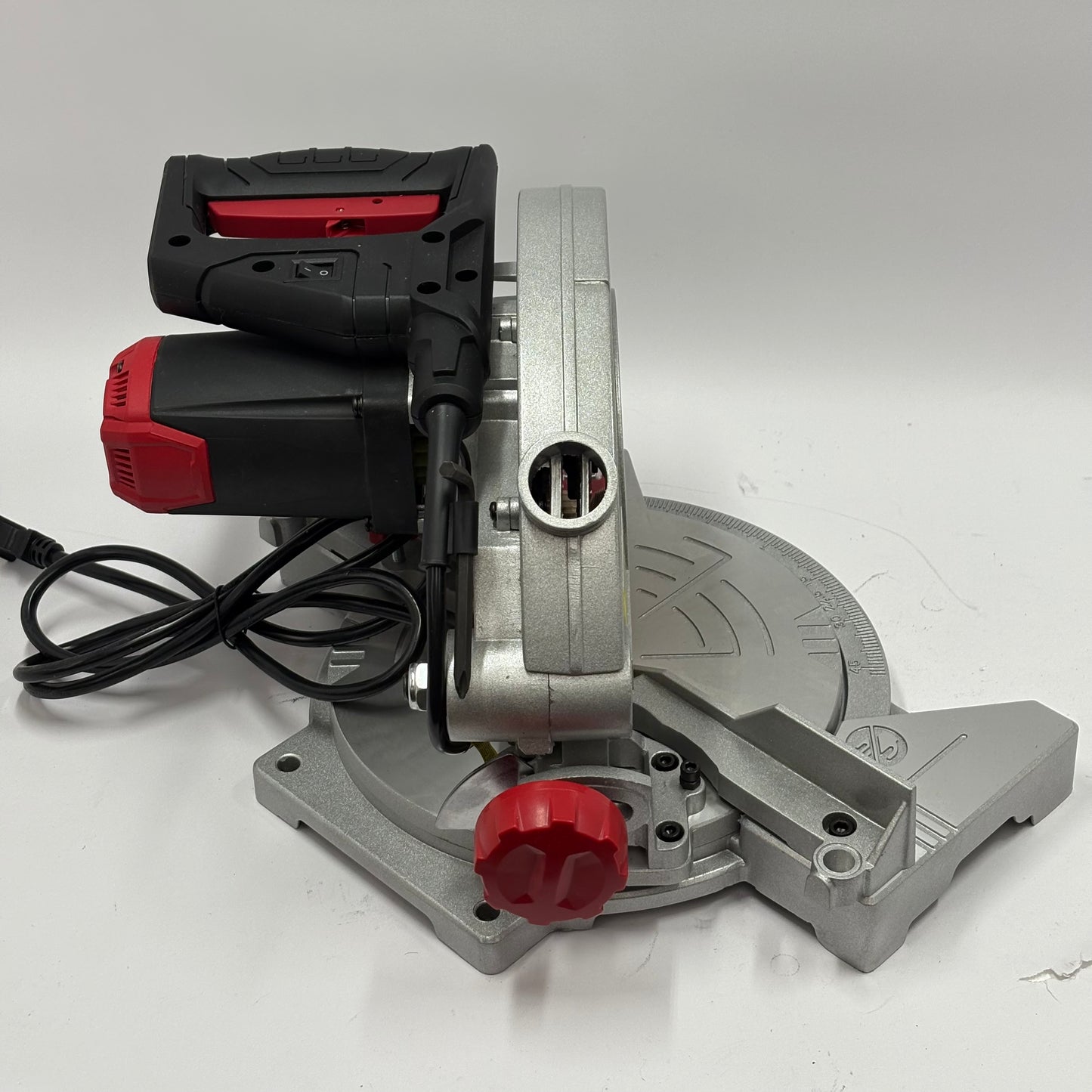 Hyper Tough 9 Amp Compound Miter Saw AQ14990G