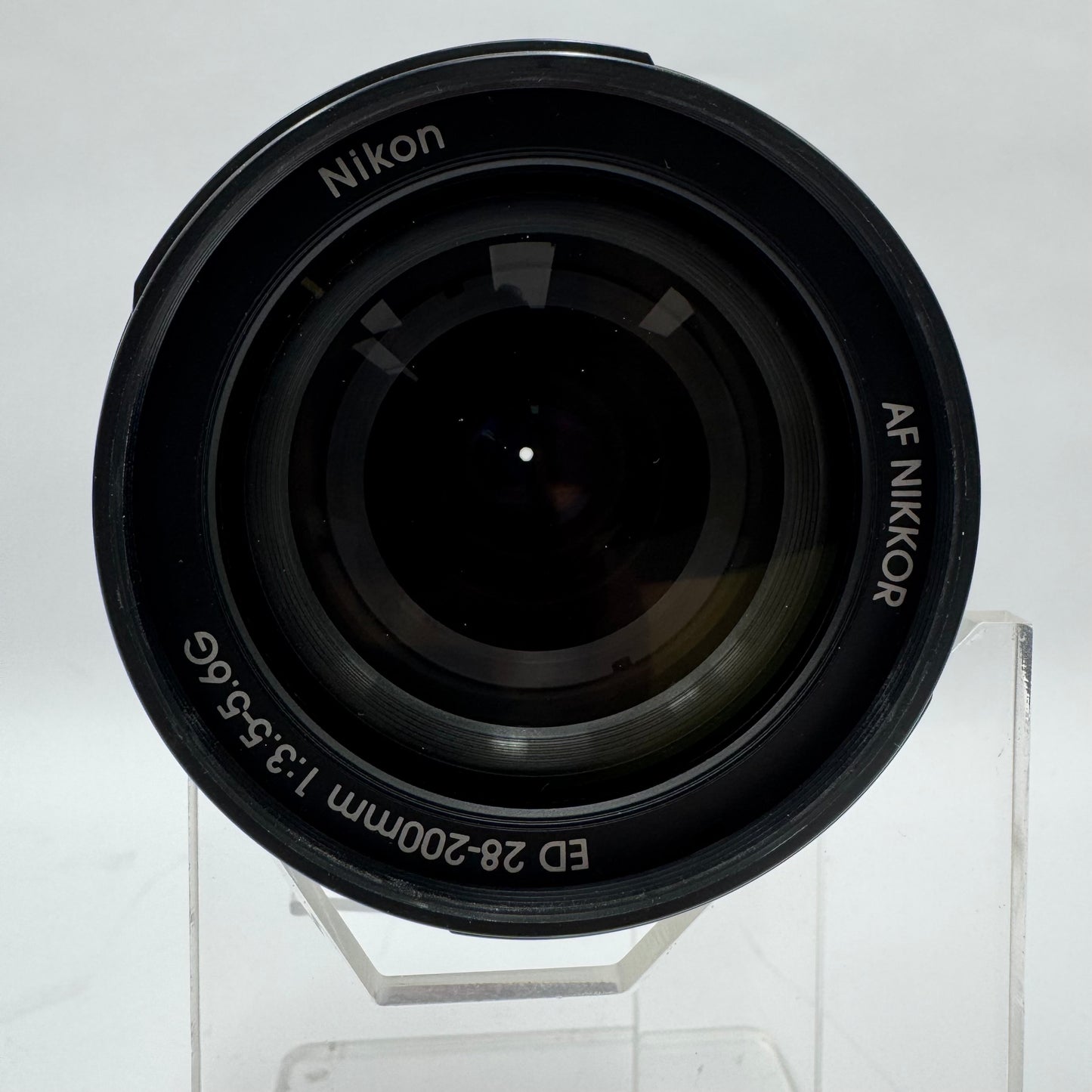 Nikon AF NIKKOR 28mm-200mm f/3.5-5.6 Auto & Manual Lens AF