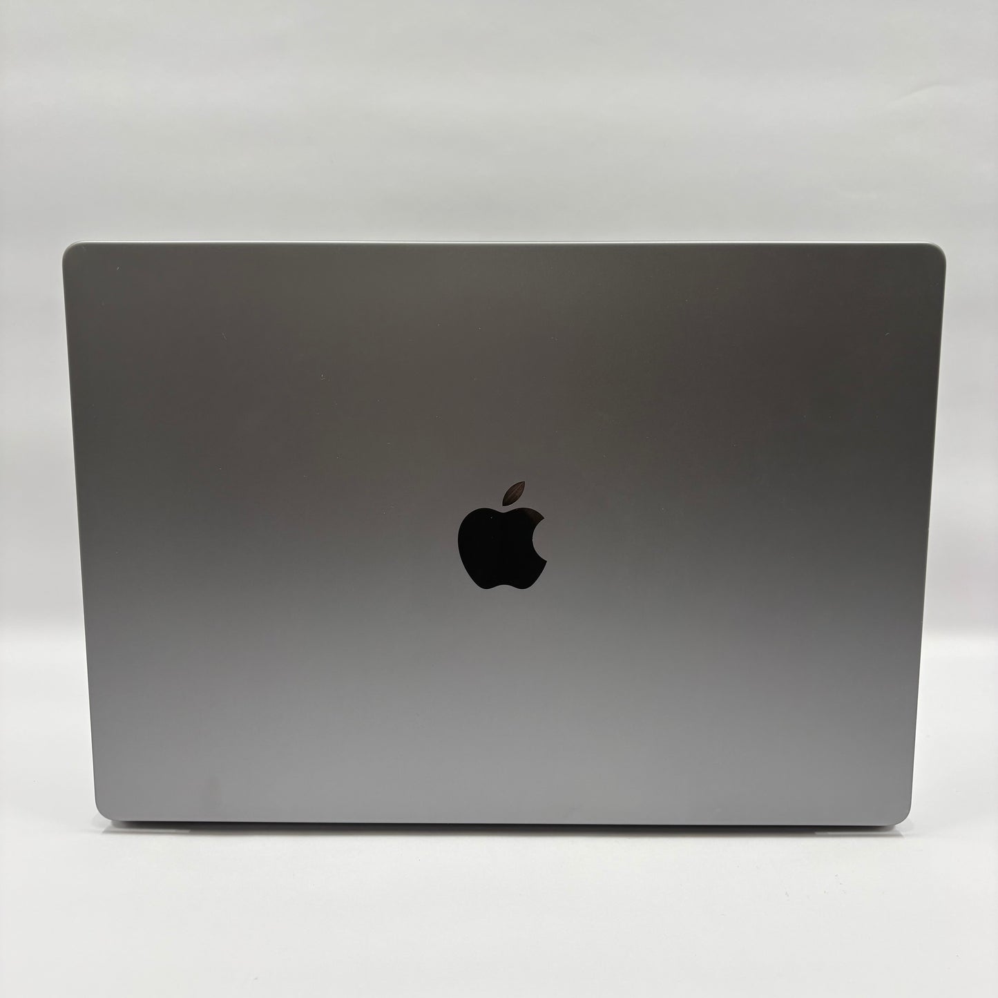 2021 Apple MacBook Pro 16" M1 Pro 16C GPU 3.2GHz 16GB RAM 2TB SSD A2485